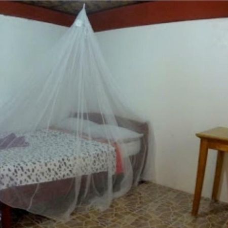 Nine Clouds Homestyle Accommodation General Luna  Exterior foto